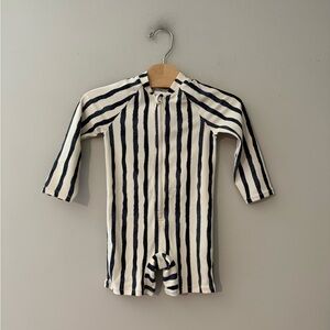 $12 ADD‎ ON H&M Cream and Blue Stripe Rashguard 18M Zara Janie and Jack